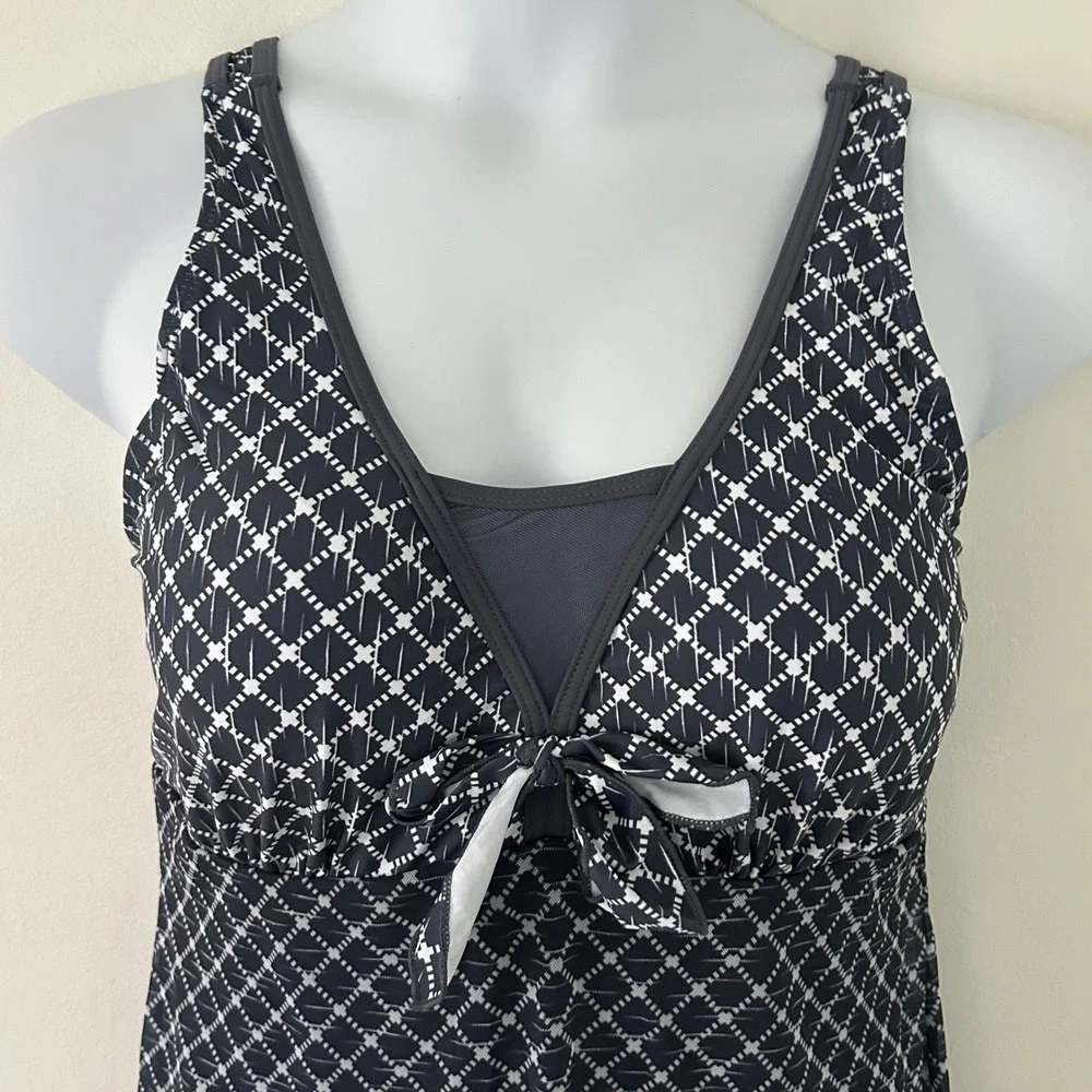 Women Navy White One-Piece Geometric Mesh Modest Swimsuit Swim Dress XL NWOT - Picture 2 of 10